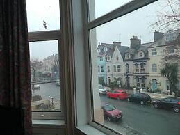 Overton Villa Hotel