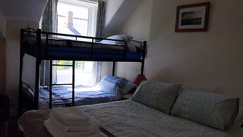 Overton Villa Hotel