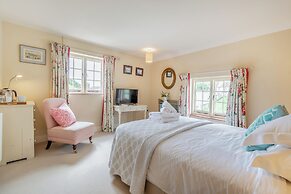Minnie - Tiger Inn
