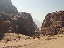 Desert Lovers Camp