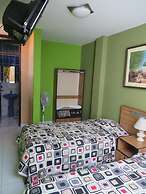 Hostal Hellen Ross