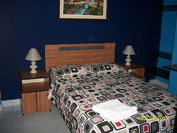 Hostal Hellen Ross