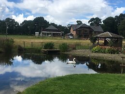 Acorn Court Country House