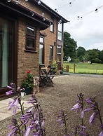 Acorn Court Country House