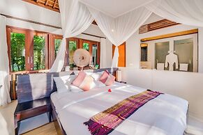 Awan Putih Resort