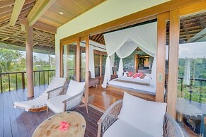 Awan Putih Resort