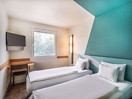 B&B HOTEL Freiburg-West
