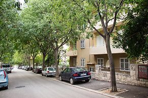 Lugo Apartments