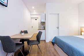 Lugo Apartments