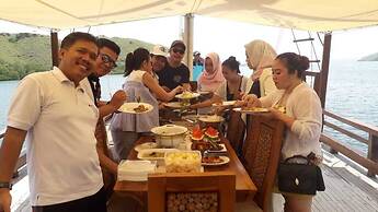 Komodo Boat Trip