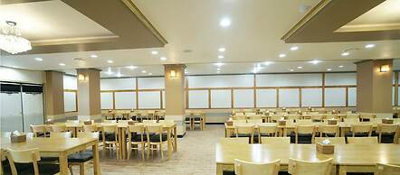 Raum Hotel