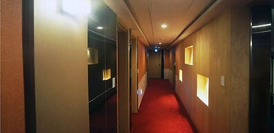 Raum Hotel