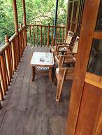 ELLA NATURE NEST
