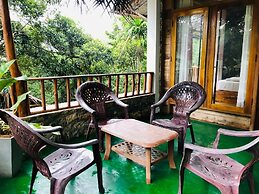 ELLA NATURE NEST