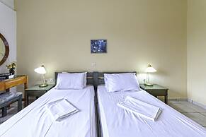Blue Dream Hotel