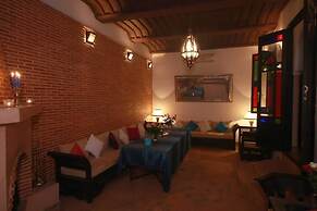 Riad Basim