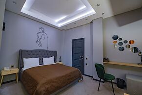 Maestro Hotel