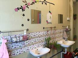 Cookoobird Home - Hostel