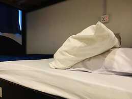 Cookoobird Home - Hostel