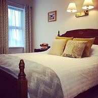 Tully's Hotel