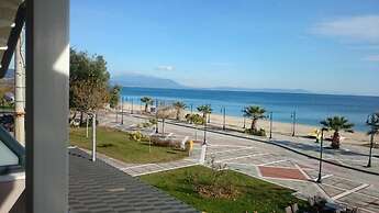 Rooms Amalthea Mare & Cafe - Bistro