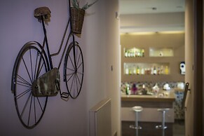 Rooms Amalthea Mare & Cafe - Bistro