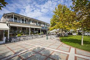 Rooms Amalthea Mare & Cafe - Bistro