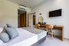 White Olive Elite Laganas - All Inclusive