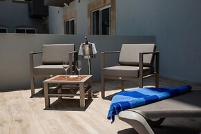 Pebbles Resort