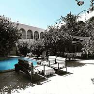 Hotel Arisha