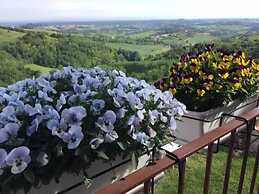B&B Monferrato La Casa Sui Tetti