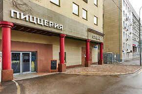 SunFlower Avenue Hotel