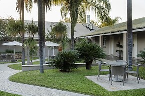 Palm Park Hotel