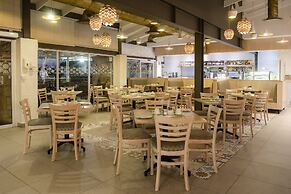 Palm Park Hotel