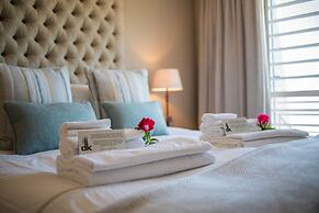 dk villas 1 Harbour View Hout Bay