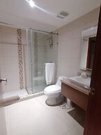 Luxury Suites Riverfront GYE