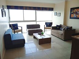 Luxury Suites Riverfront GYE