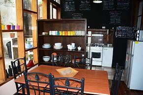 Escarabajo Hostel - Adults only