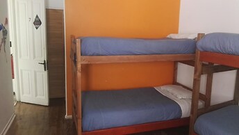 Escarabajo Hostel - Adults only