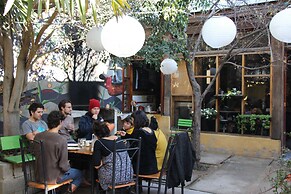 Escarabajo Hostel - Adults only