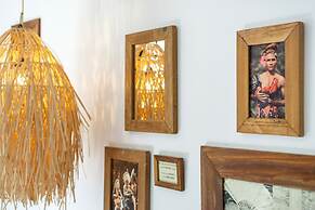 Villa Lora by Villa Finder