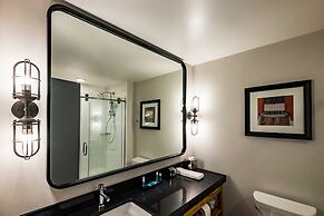 Hotel Indigo Madison Downtown by IHG