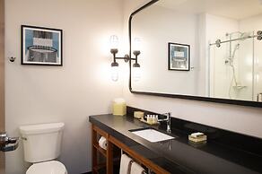 Hotel Indigo Madison Downtown by IHG