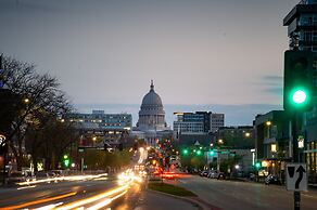 Hotel Indigo Madison Downtown by IHG
