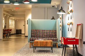 Hotel Indigo Madison Downtown by IHG