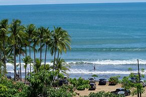 Jaco Sunset Boulevard Oceanview Condo