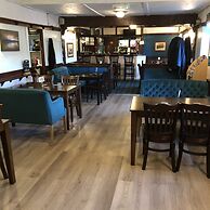 The Cottage Inn Hotel