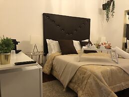 Vitti's Home Verona