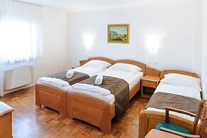 hotel reAktiv
