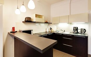 Karlova 25 Apartments